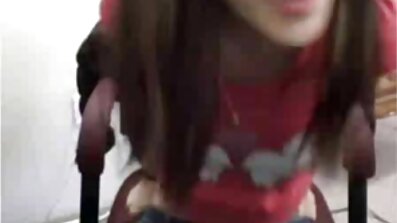 టేబుల్ మీద